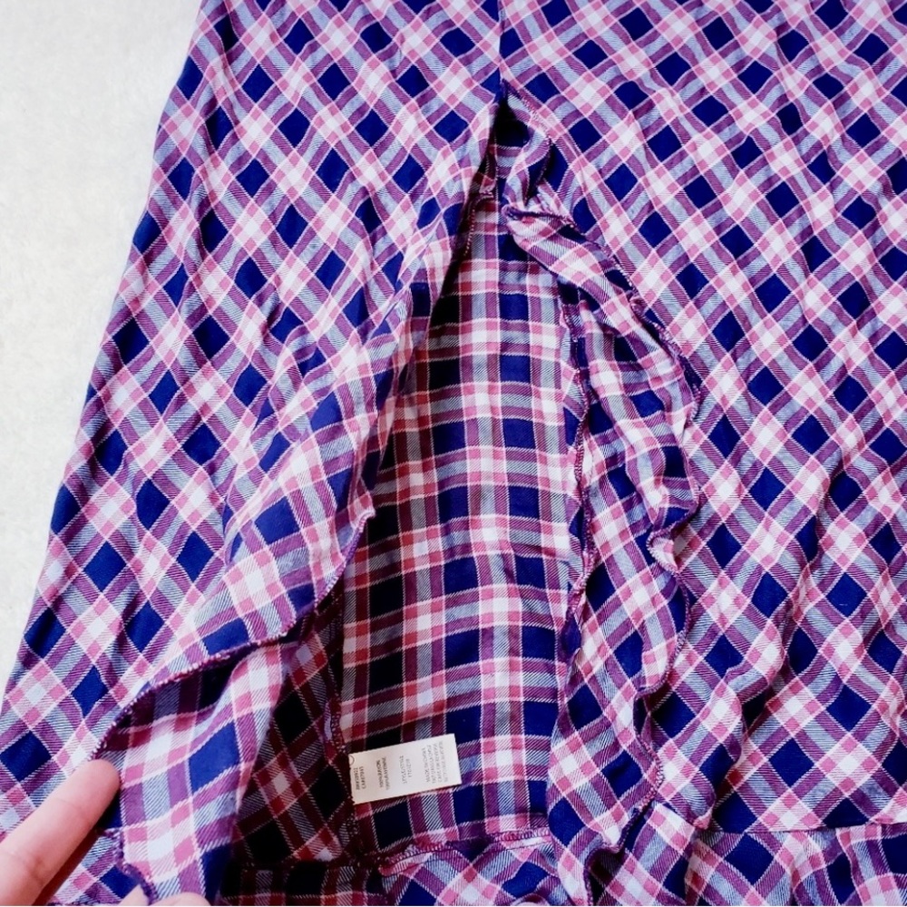 Max Studio..original tag. Plaid a-line Maxi red/blue/white. Size XS